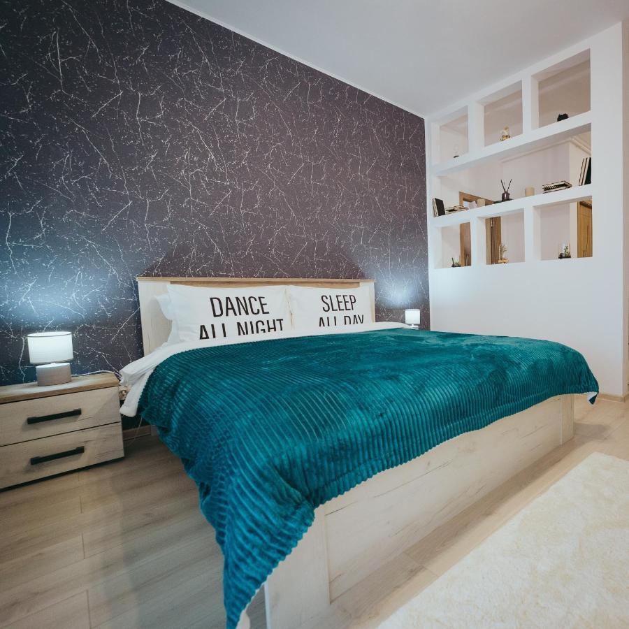 Homey Studio Tulcea Exterior foto